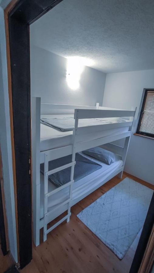 Holiday Home Emir Racic Екстериор снимка